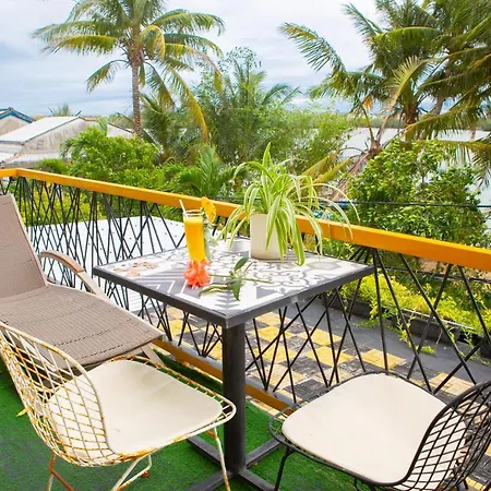 Coral Riverside Homestay & Hostel Hoi An Exterior photo